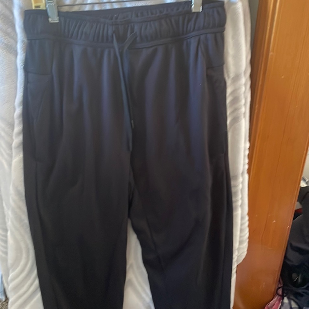 Mens small joggers